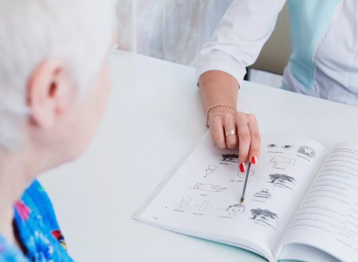 Top 10 Speech Therapy Techniques for Parents & Patients